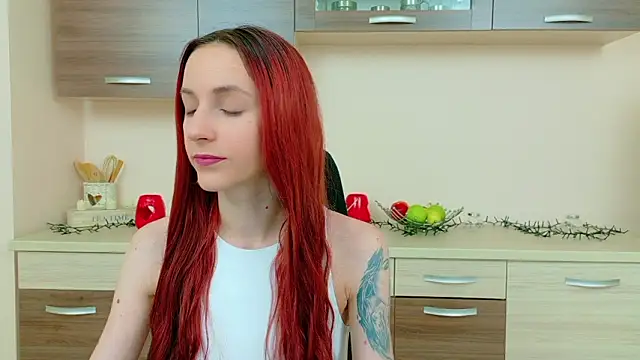 Julia Jae online show from February 25, 6:02 am