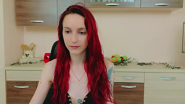 Snapshot of Julia_Jae chatting on May 23, 5:28 am Julia Jae online show from May 23, 5:28 am