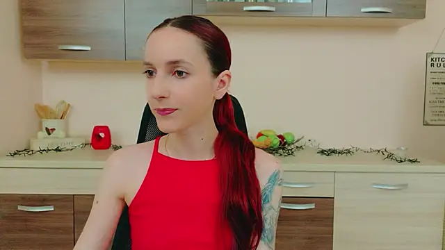 Snapshot of Julia_Jae chatting on June 2, 6:24 am Julia Jae online show from June 2, 6:24 am