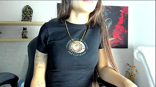 aitana baker  online show from March 3, 3:24 am