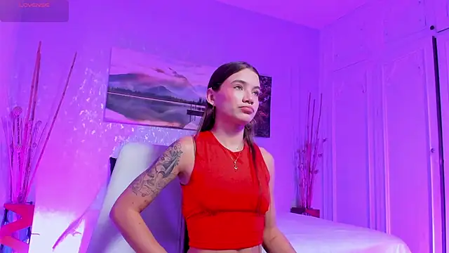 aitana baker  online show from October 3, 7:37 pm