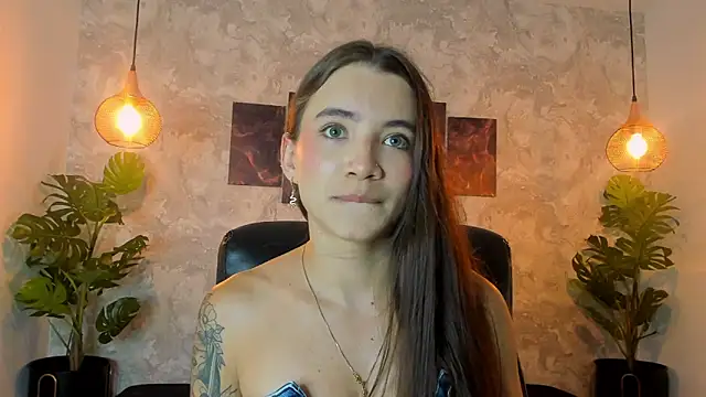 Snapshot of aitana_baker_ chatting on November 25, 6:52 pm aitana baker online show from November 25, 6:52 pm