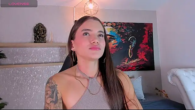 aitana baker  online show from April 17, 4:04 am