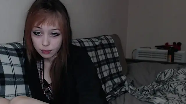  LUCY LAVE online show from October 1, 5:28 pm