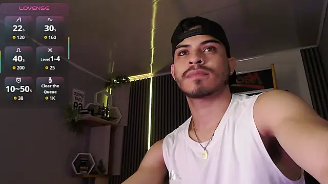 Bastian MCcormick online show from December 19, 12:29 pm