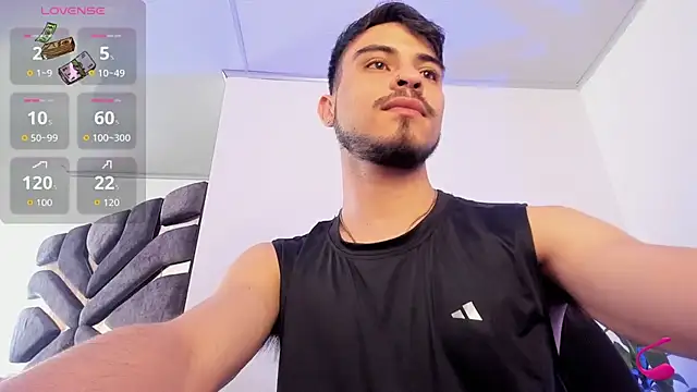 Bastian MCcormick online show from April 19, 1:23 pm