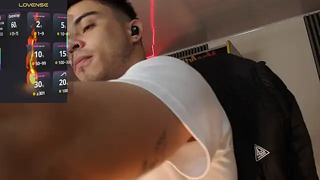 Bastian MCcormick online show from November 15, 12:42 pm