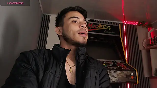 Bastian MCcormick online show from November 4, 12:53 pm