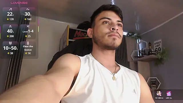 Bastian MCcormick online show from October 28, 12:15 pm