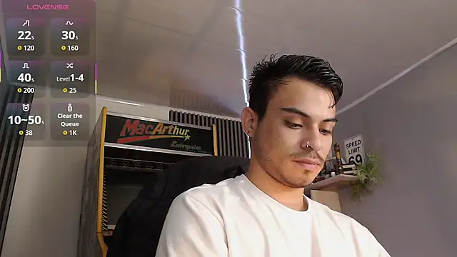 Bastian MCcormick online show from September 15, 1:00 pm