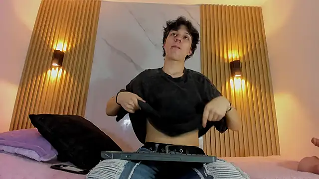 IM DAREN online show from November 25, 3:40 am