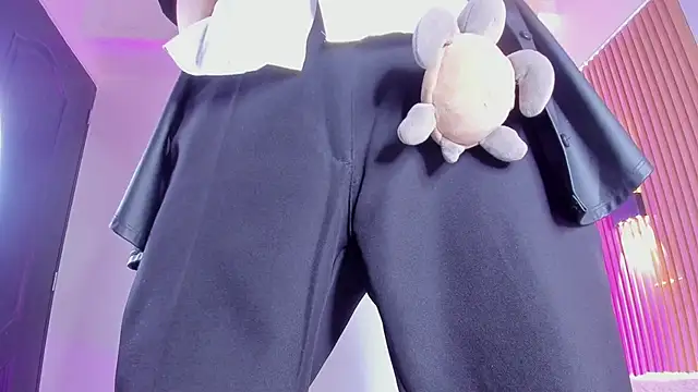 IM DAREN online show from October 28, 11:42 am