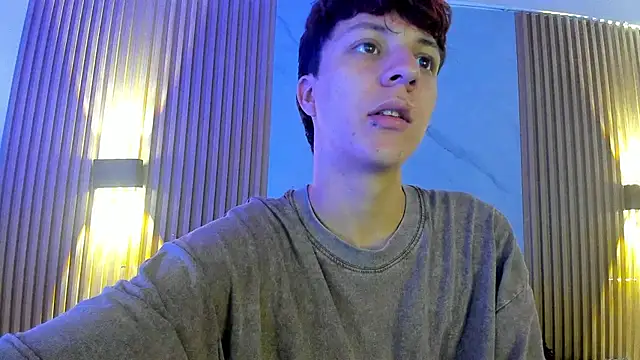 IM DAREN online show from October 4, 11:56 am