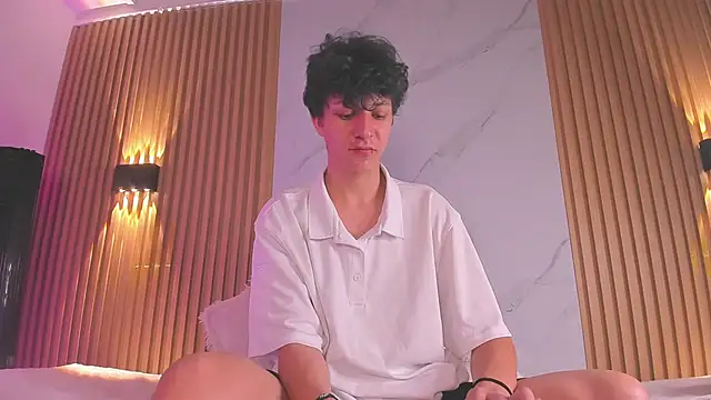 IM DAREN online show from November 23, 3:27 am