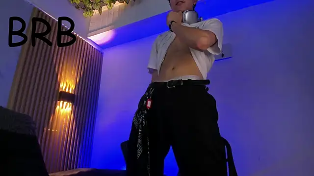 IM DAREN online show from May 24, 3:28 am