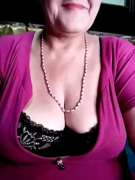 Troiavaca online show from February 21, 5:37 pm