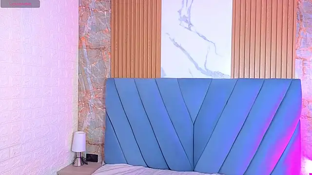 nathalia koch  online show from February 21, 8:33 pm