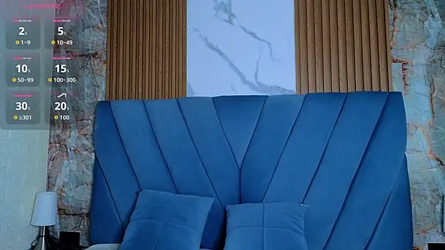 nathalia koch  online show from February 19, 7:33 pm