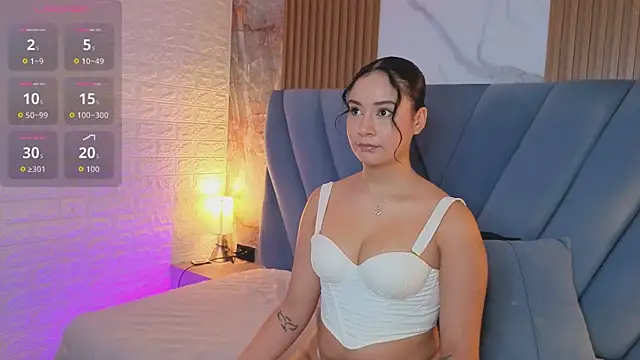 nathalia koch  online show from March 13, 7:52 pm