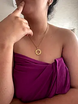 Snapshot of Bold-arabic-vibes chatting on November 10, 10:20 am Bold-arabic-vibes online show from November 10, 10:20 am