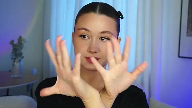 vvillywonka online show from April 8, 1:40 am