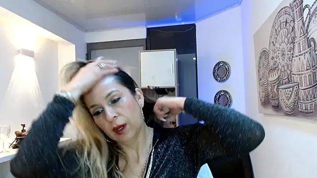 DianaPearls online show from May 14, 10:34 am