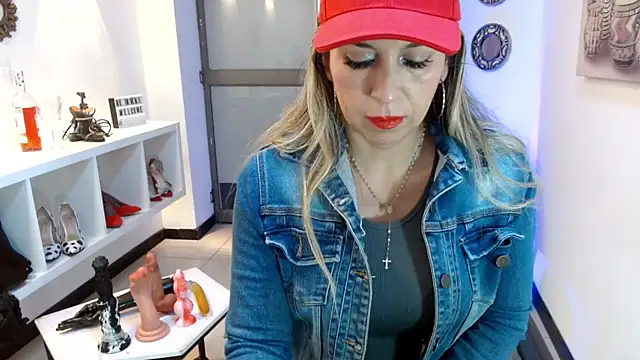 DianaPearls online show from May 9, 10:29 am