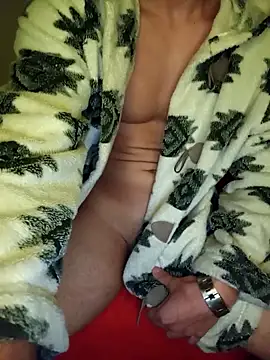 samio37 online show from March 3, 9:22 pm