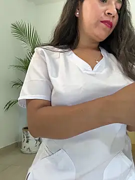 Ariana2017 online show from February 8, 1:53 pm