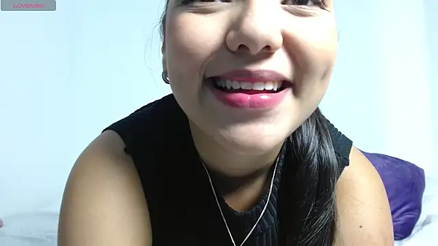 Snapshot of soophiaxx chatting on September 17, 6:37 am soophiaxx online show from September 17, 6:37 am