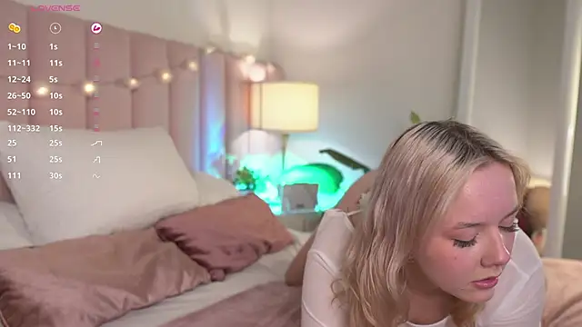 MissBunnyDoll online show from October 1, 5:50 pm