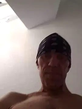 djcarey369159 online show from October 4, 6:09 pm