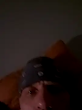 djcarey369159 online show from April 19, 9:10 am