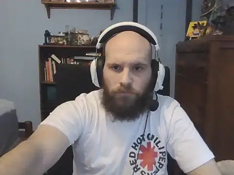 Snapshot of PDrents chatting on January 17, 6:11 pm PDrents online show from January 17, 6:11 pm