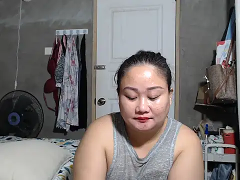 jengrey online show from December 5, 1:53 pm