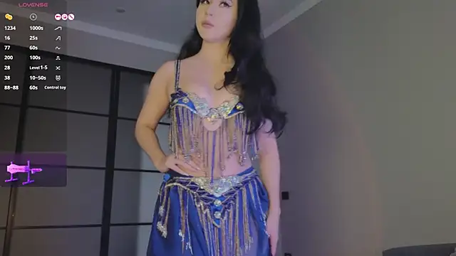 Snapshot of lunajii chatting on October 11, 3:07 am lunajii online show from October 11, 3:07 am