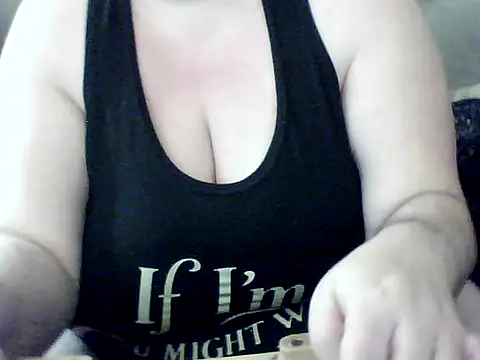 Valendra  online show from February 22, 7:11 am