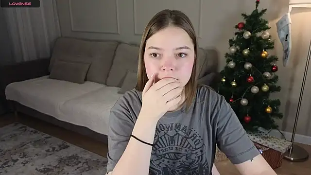 patriciapink online show from January 11, 4:30 am