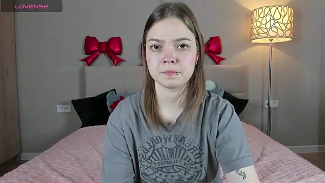 patriciapink online show from March 4, 5:48 am