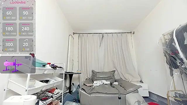 fox-yiyi online show from February 28, 8:03 am