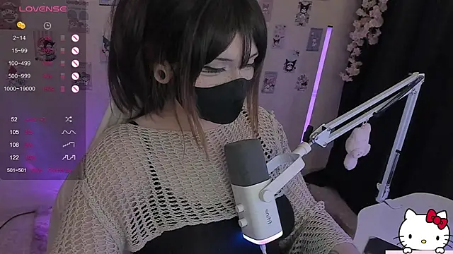 -Nanamin- online show from June 1, 11:37 pm