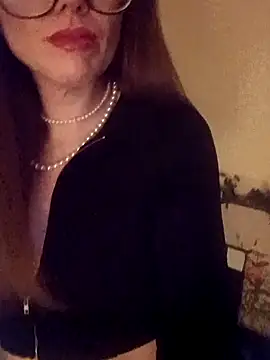 NovaVade online show from November 11, 9:04 am