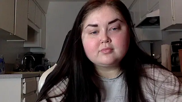 JJbaby1 online show from November 3, 1:47 pm