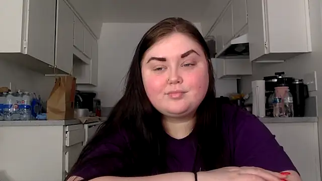 JJbaby1 online show from November 11, 5:52 pm