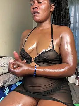 Kikie23 online show from June 11, 2:58 pm