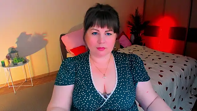 CrystaalStaar online show from June 29, 9:36 pm