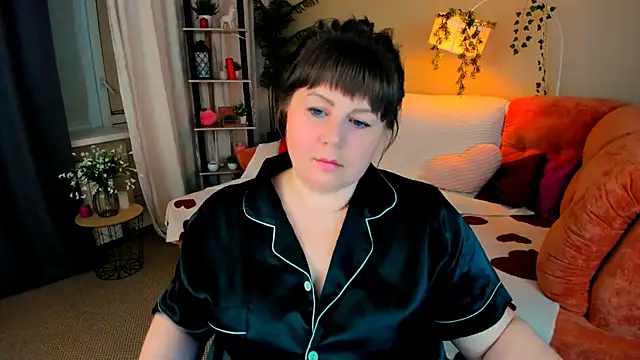 CrystaalStaar online show from June 5, 7:41 pm