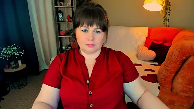 CrystaalStaar online show from July 9, 9:03 pm