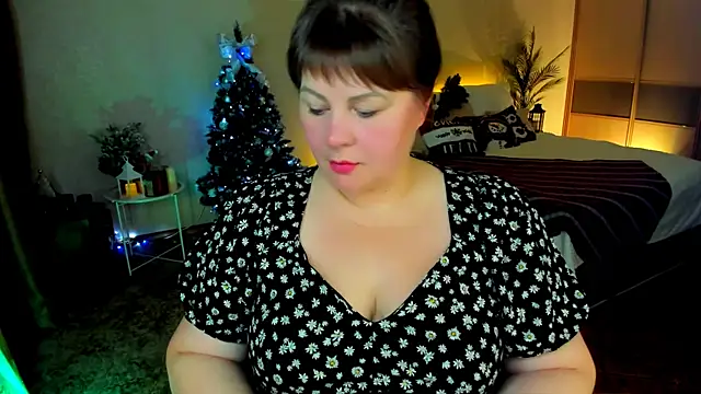 CrystaalStaar online show from December 15, 8:47 pm