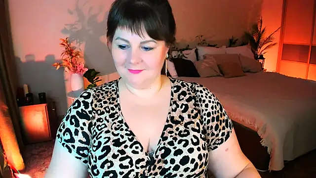 Snapshot of CrystaalStaar chatting on December 3, 8:52 pm CrystaalStaar online show from December 3, 8:52 pm